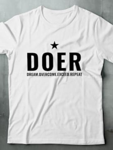 DOER STAR TEE - MAKEMEAVAILABLE.COM